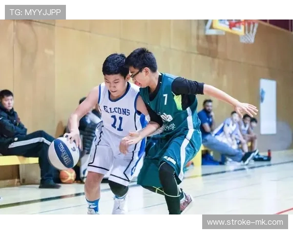 赫尔特萨克拉门托射手闪耀赛场，助力球队逆转取胜